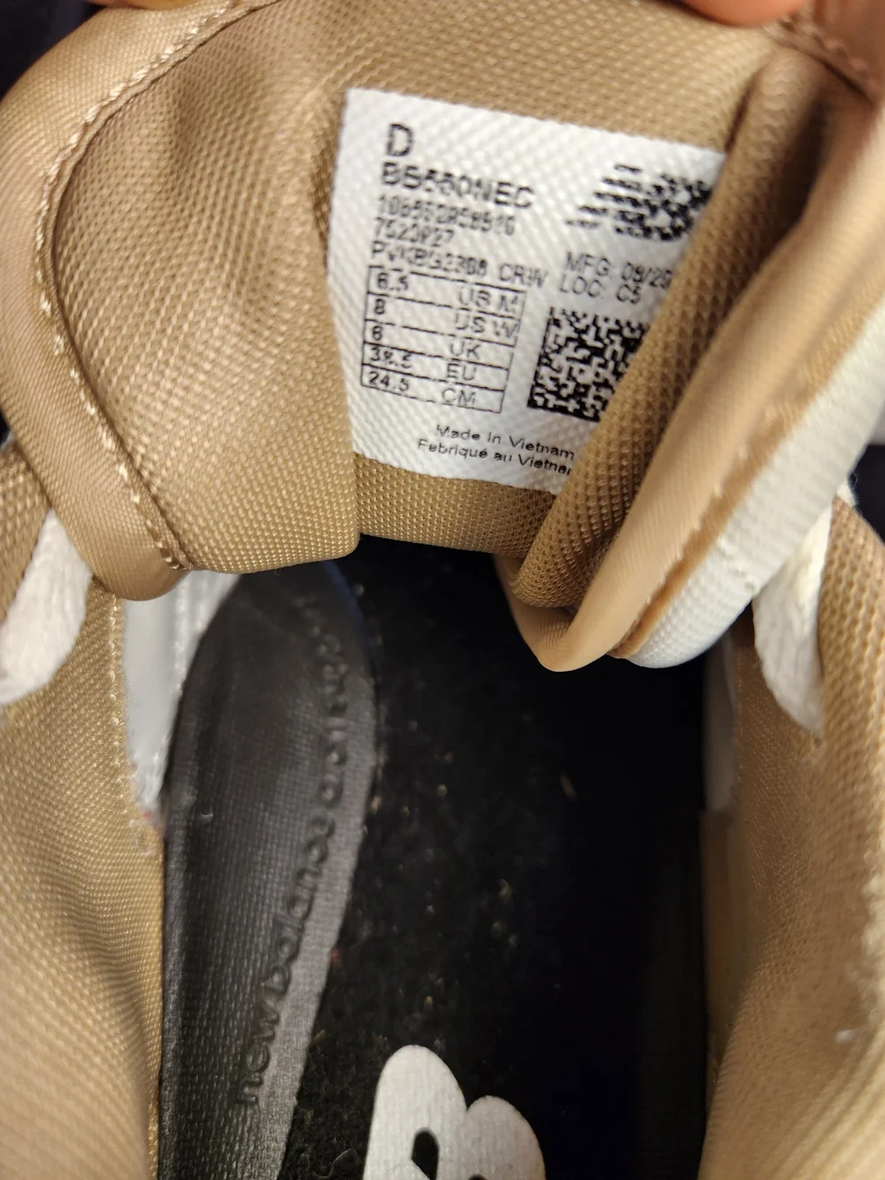 New Balance 550 Cream & Tan Sneakers